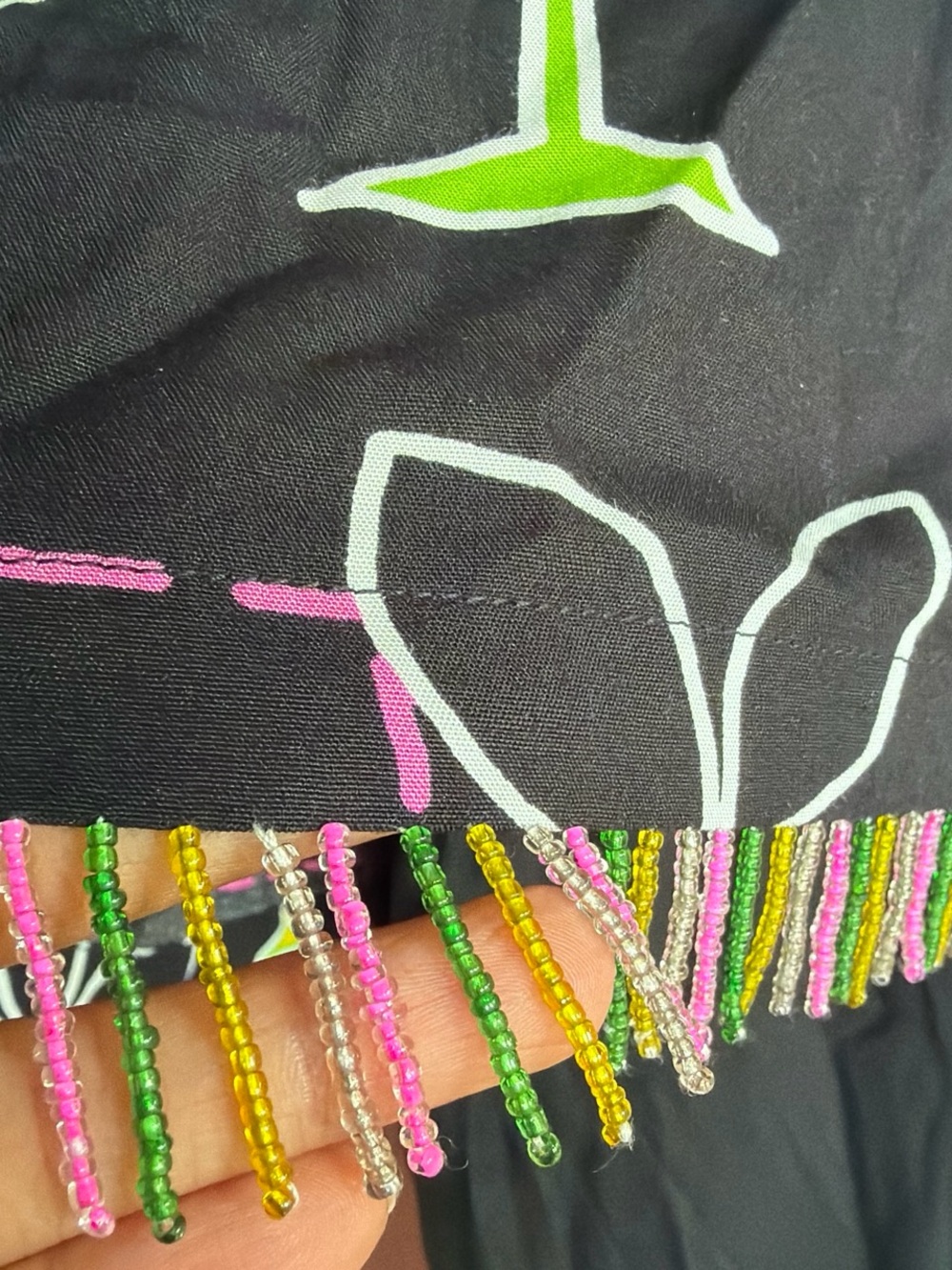 Vintage 3 Piece Set with Cocktail Print and Fringe Beads - Picture 8 of 9